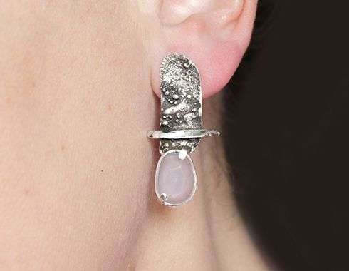 Pendientes de plata y calcedonia